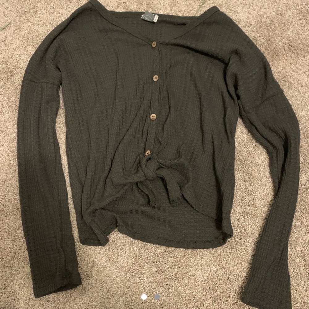 olive green button up long sleeve